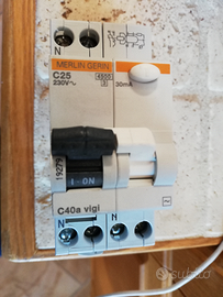 Blocco differenziale Schneider Merlin gerin C40