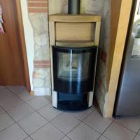 Stufa a legna