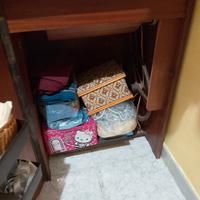 Mobile macchina da cucire vintage in legno – Proge