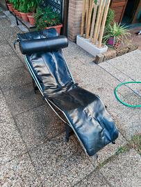 poltrona stile chaise longue LC4 (replica)