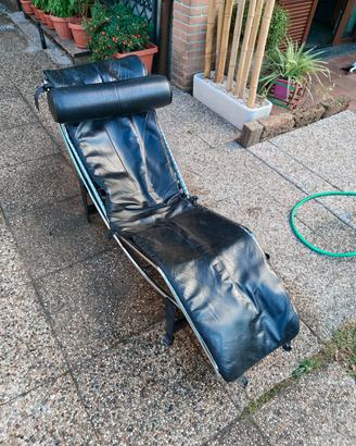 poltrona stile chaise longue LC4 (replica)