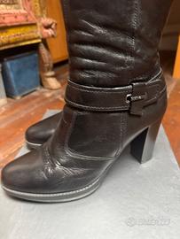 Stivaletti neri Nero Giardini n.37