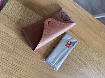 Occhiali da sole graduati  ovali Ray Ban