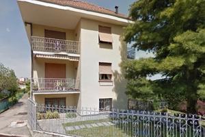 Stanza singola a Varese zona Università/Ospedale