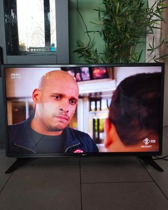 LG TV LED 32" Full HD