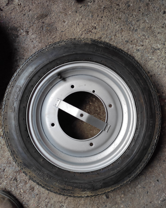 Copertone di scorta nuovo fiat 500 epoca