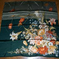 Foulard Valentino
