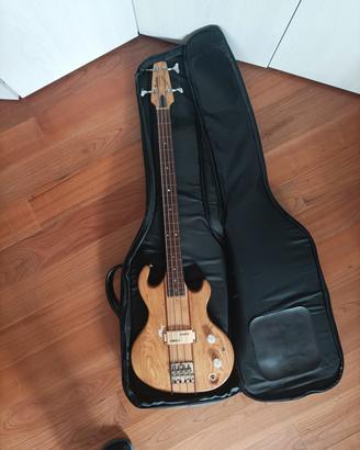 Basso Aria Pro II fretless anni 80 customizzato