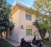 Battiati/Barriera grande 5 vani con cantina mq.14