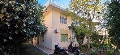 Battiati/Barriera grande 5 vani con cantina mq.14