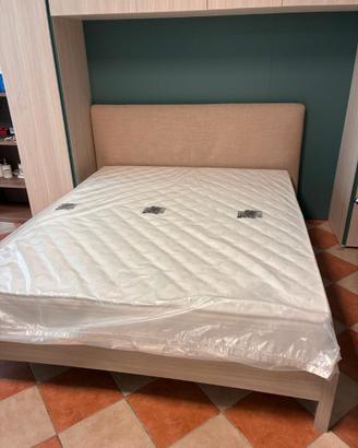 letto matrimoniale con materasso