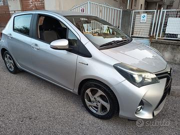 Yaris Hybrid nopatentati full optional cambio aut!