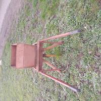 Spandiconcime a mano