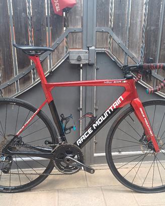 BDC Race Mountain NEW ERA tagli M
