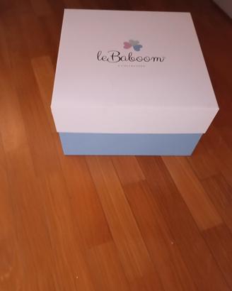 Corredo neonato nuovo con etichette