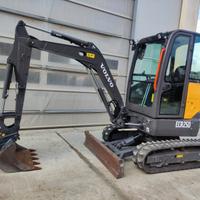 Miniescavatore cingolato usato VOLVO ECR25D