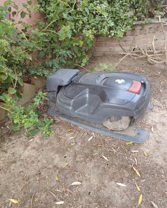 Robotino Husqvarna in buono stato