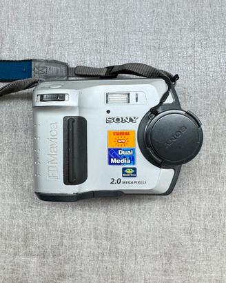 Sony MVC-FD200 Mavica 2MP funzionante + accessori