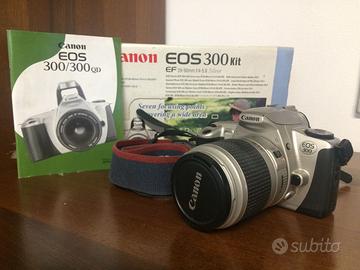Fotocamera Canon EOS 300 kit  28-90 mm