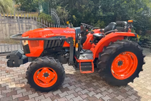 Trattore KUBOTA L1-522  51cv e tarù/trincia TP 180