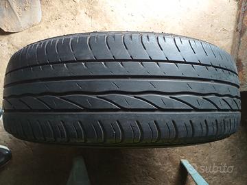 Pneumatici estivi  e cerchi Nissan Juke