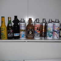 Collezione bottiglie birra piene