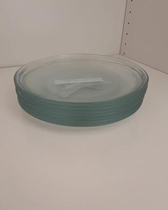 Sei piatti piani in vetro. Nuovo. Ikea.