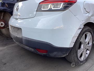 RENAULT MEGANE 2010 - PARAURTI POSTERIORE