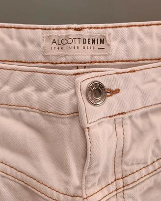 Jeans larghi bianchi