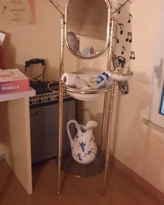 Lavabo antico