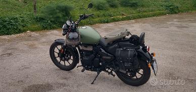 royal enfield Meteor 350  fireball green matt 