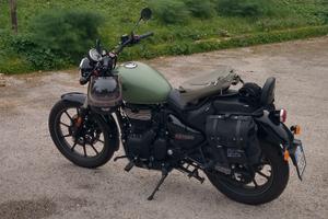 royal enfield Meteor 350  fireball green matt 