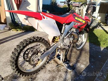 CR 250 R