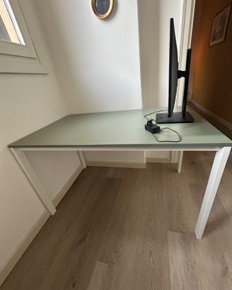 Tavolo VIHALS (IKEA)