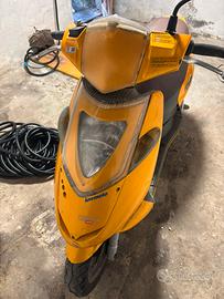 Aprilia sonic gp 50 air