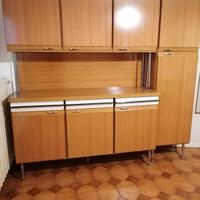 mobile cucina vintage +due tavoli a scelta +6sedie