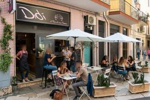 Locale Bar caffetteria Mola