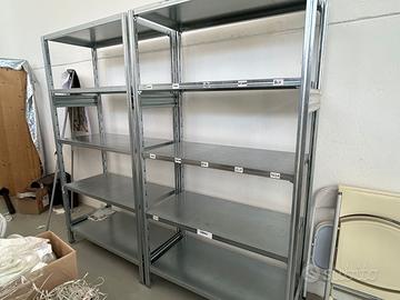Scaffale in metallo zincato