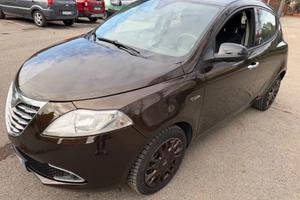 Lancia Ypsilon 1.2 69 CV Unyca