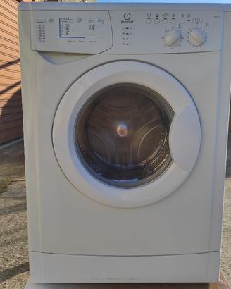 Lavatrice -  Indesit WISL 62