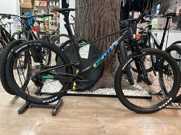 SCOTT SPARK RC TEAM TAGLIA L (2026)