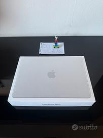 Apple Macbook Neo 13” (A18Pro) - 8GB / 512 BG SSD