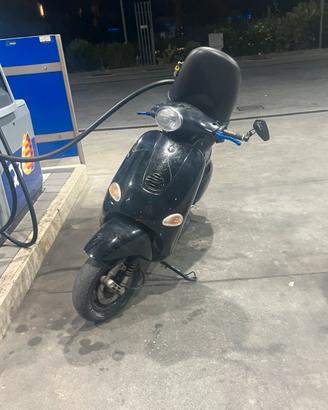 Vespa et2