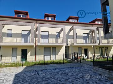 TRILOCALE NUOVO CON GARAGE DOPPIO IN RESIDENCE REC
