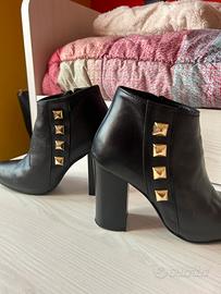 Stivaletti con tacco