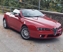 ALFA ROMEO Spider 1750 Tbi