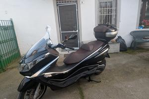 Piaggio X10 350 executive 