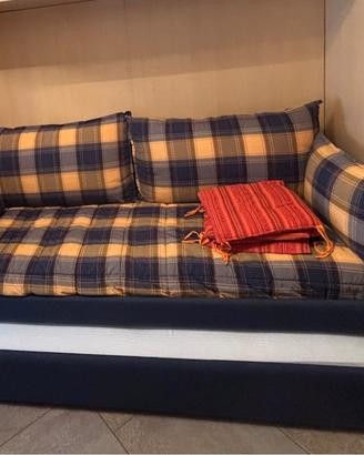 Divano letto doppio con materassi inclusi