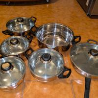 Set di pentole