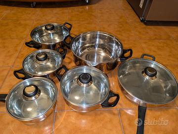 Set di pentole
